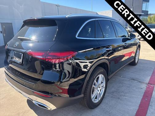 2025 Mercedes-Benz GLC 300 Base