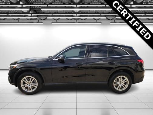 2025 Mercedes-Benz GLC 300 Base