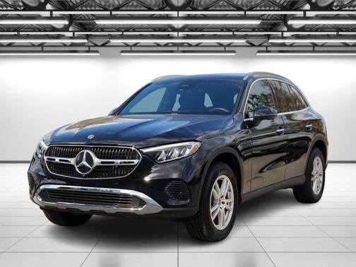 2025 Mercedes-Benz GLC 300 Base