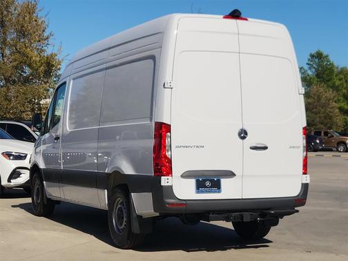 2026 Mercedes-Benz Sprinter 2500 144 WB