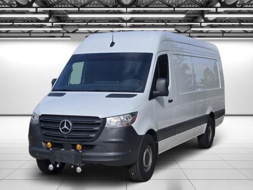 Arctic White 2024 Mercedes-Benz Sprinter 2500 High Roof