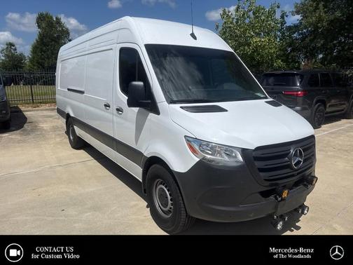 Arctic White 2024 Mercedes-Benz Sprinter 2500 High Roof