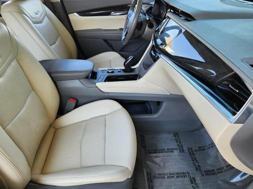 2021 Cadillac XT6 Premium Luxury FWD