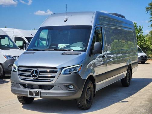 2025 Mercedes-Benz Sprinter 2500 170 WB High Roof Extended Cargo