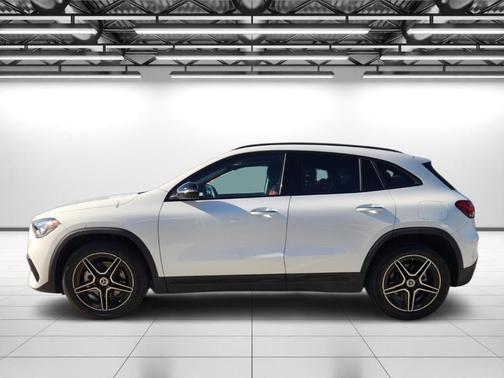 2022 Mercedes-Benz GLA 250 Base