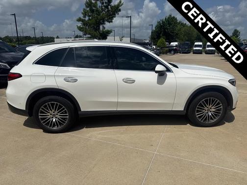 2025 Mercedes-Benz GLC 300 Base