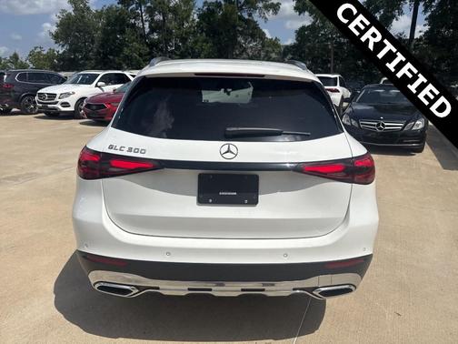 2025 Mercedes-Benz GLC 300 Base
