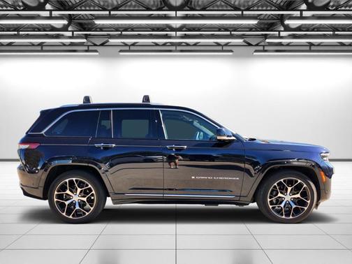 2023 Jeep Grand Cherokee 4xe Summit