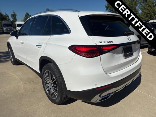 2025 Mercedes-Benz GLC 300 Base