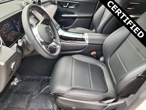 2025 Mercedes-Benz GLC 300 Base
