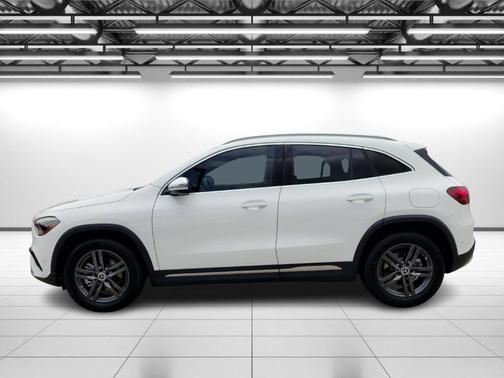 2025 Mercedes-Benz GLA 250 Base