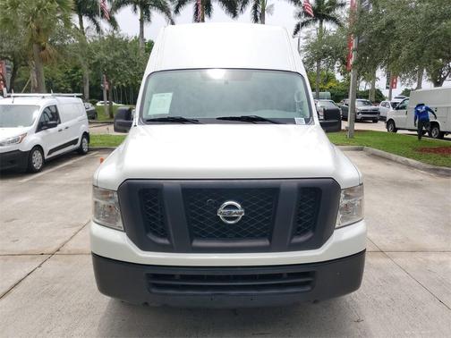 2021 Nissan NV Cargo NV2500 HD SV V6/SV V8