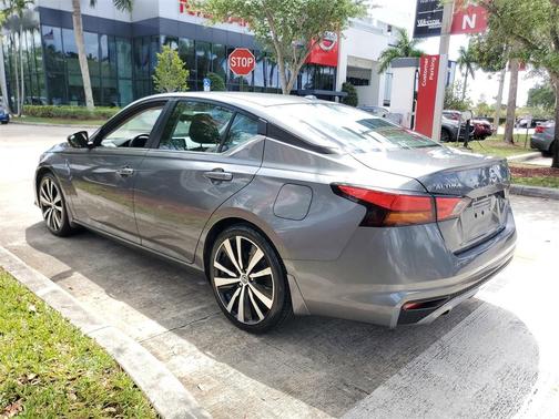 2019 Nissan Altima 2.5 SR