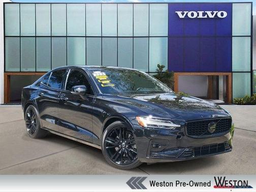 2024 Volvo S60 B5 Plus Black Edition