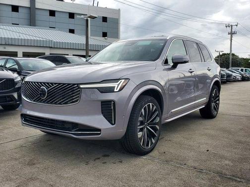 2026 Volvo XC90 B5 Plus 7-Seater