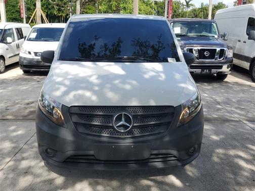 2022 Mercedes-Benz Metris Base