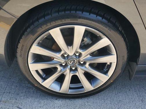 Machine Gray Metallic 2022 Mazda Mazda3 AWD w/Premium Package