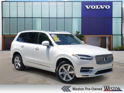 2024 Volvo XC90 B5 Core Bright Theme