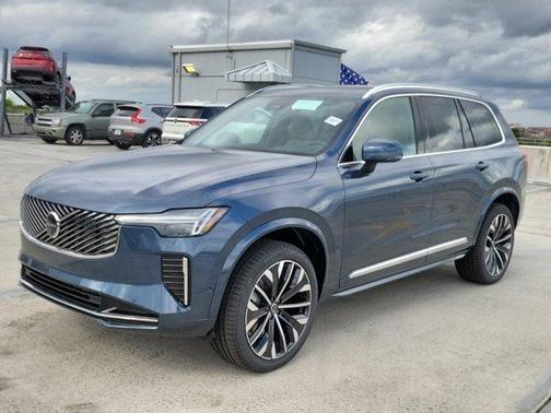 2026 Volvo XC90 B6 Plus 7-Seater