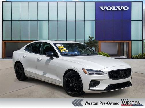 2024 Volvo S60 B5 Plus Black Edition