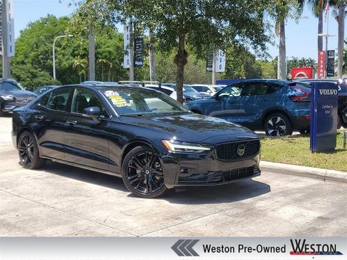 2024 Volvo S60 B5 Plus Black Edition