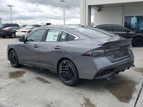 Gun Metallic 2026 Nissan Sentra SR