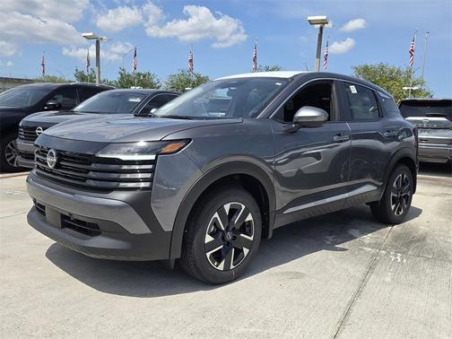 2025 Nissan Kicks SV