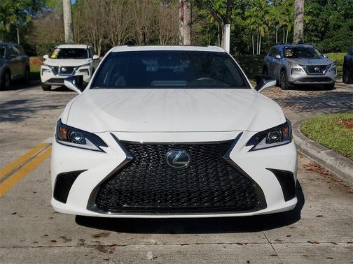 2024 Lexus ES 350 F SPORT Handling