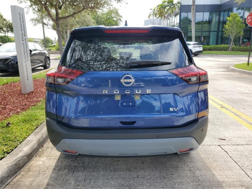 2022 Nissan Rogue SV