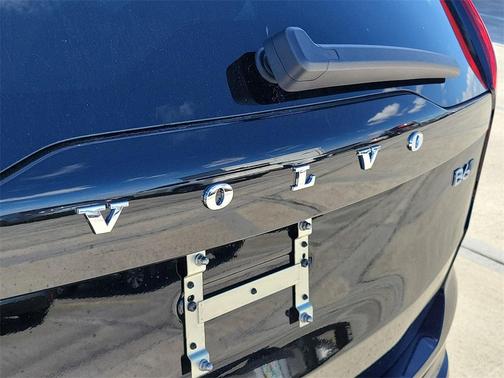 2026 Volvo XC90 B6 Ultra Dark Theme 7-Seater