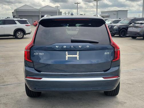 Blue 2027 Volvo XC90 B5 Core