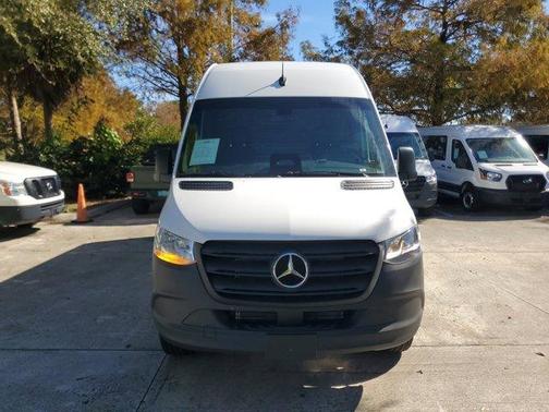 2025 Mercedes-Benz Sprinter 2500 170 WB