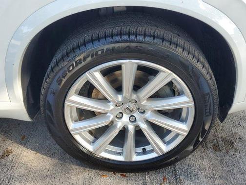 2018 Volvo XC90 T6 Inscription