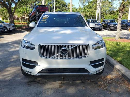 2018 Volvo XC90 T6 Inscription