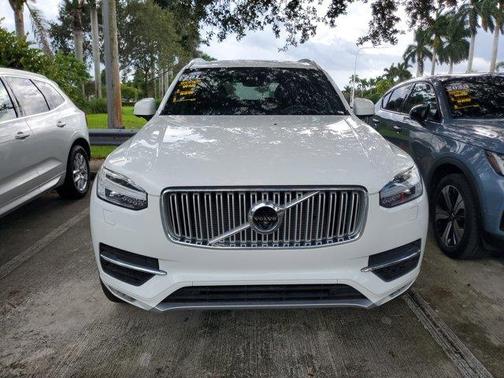 2018 Volvo XC90 T6 Inscription