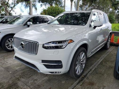 2018 Volvo XC90 T6 Inscription