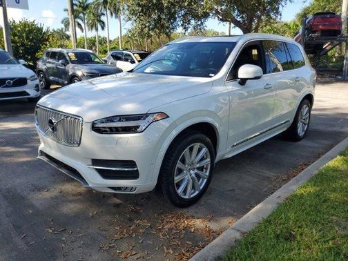2018 Volvo XC90 T6 Inscription