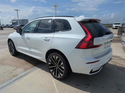 2026 Volvo XC60