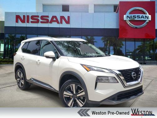 White 2023 Nissan Rogue SL