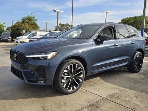 2026 Volvo XC60