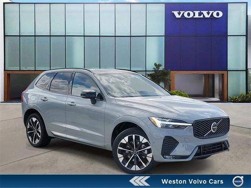 2026 Volvo XC60 B5 Plus