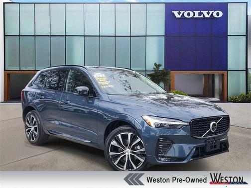 2025 Volvo XC60 B5 Plus