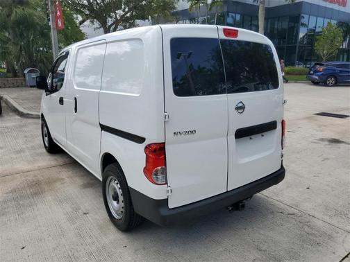 2020 Nissan NV200 S