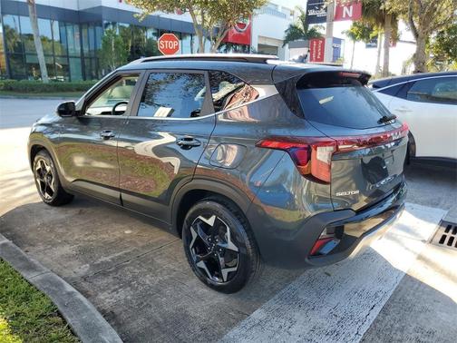 2024 Kia Seltos EX