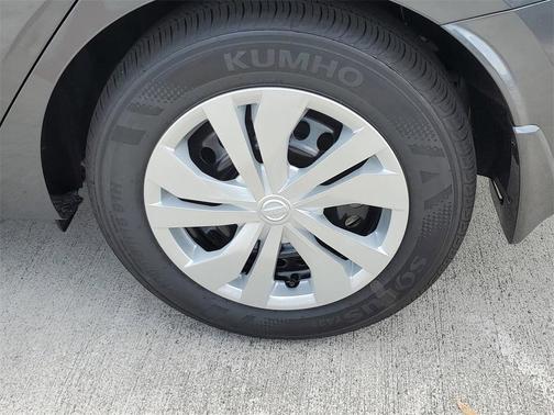 2025 Nissan Versa S
