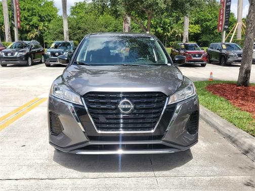 2023 Nissan Kicks S