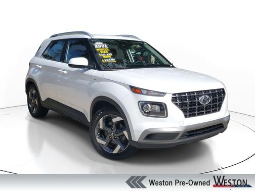 Ceramic White 2021 Hyundai VENUE SEL