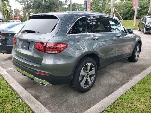 Silver 2022 Mercedes-Benz GLC 300 Base 4MATIC