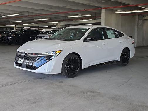 Aspen White 2026 Nissan Sentra SR