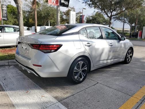 2022 Nissan Sentra SV